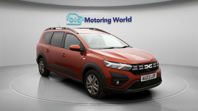 Used Dacia Jogger Expression 109 HP (80 kW) 2023 Brown MPV