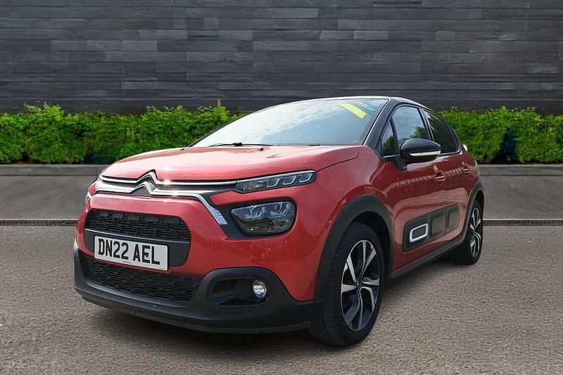 Używany Citroën C3 PureTech 108 KM (79 kW) 2022 Czerwony Hatchback