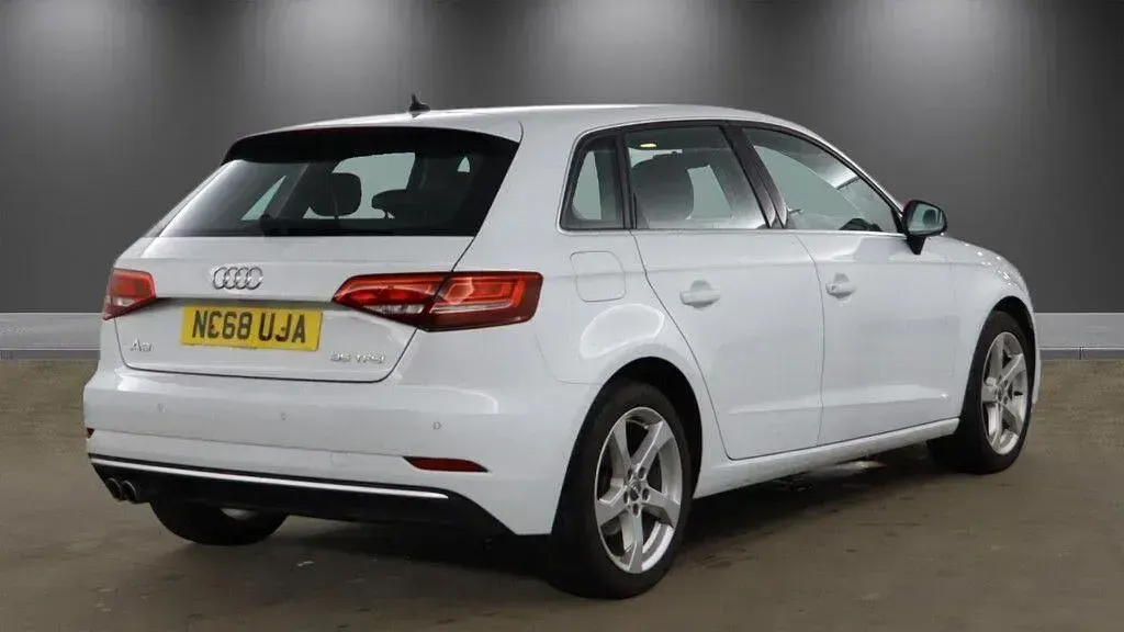 Used Audi A3 Sportback Sport 150 HP (110 kW) 2019 Hatchback