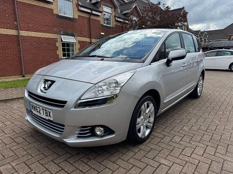 Silver Used 2013 Peugeot 5008 Active MPV | £3,995 (A bit pricey) - Image 1/4