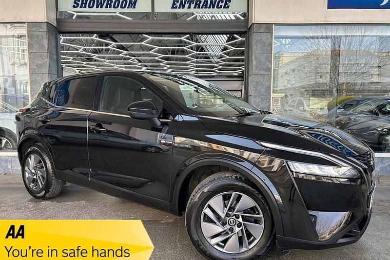 Used Nissan Qashqai Acenta Premium 158 HP (116 kW) 2022 Black SUV