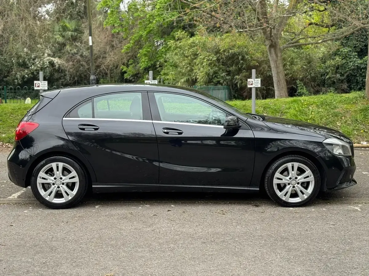 Used Mercedes A180 Executive 2016 Black Hatchback