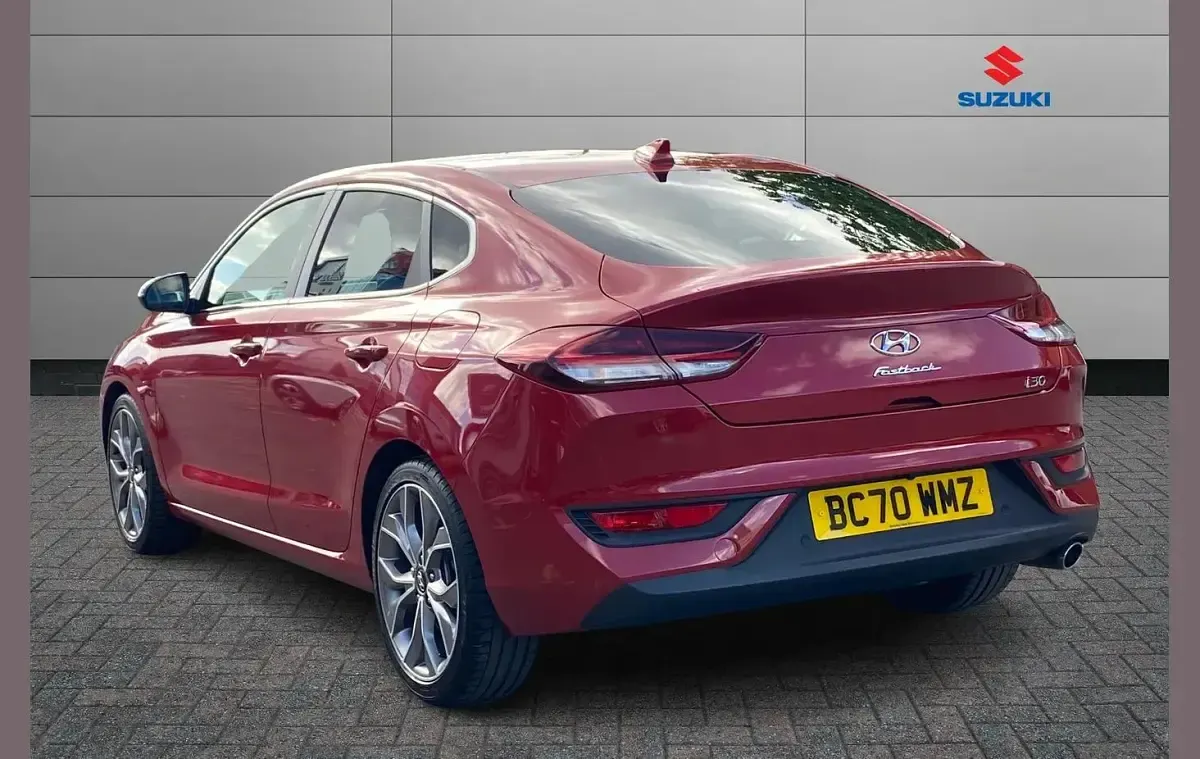 Used Hyundai i30 Premium 140 HP (102 kW) 2020 Red Hatchback
