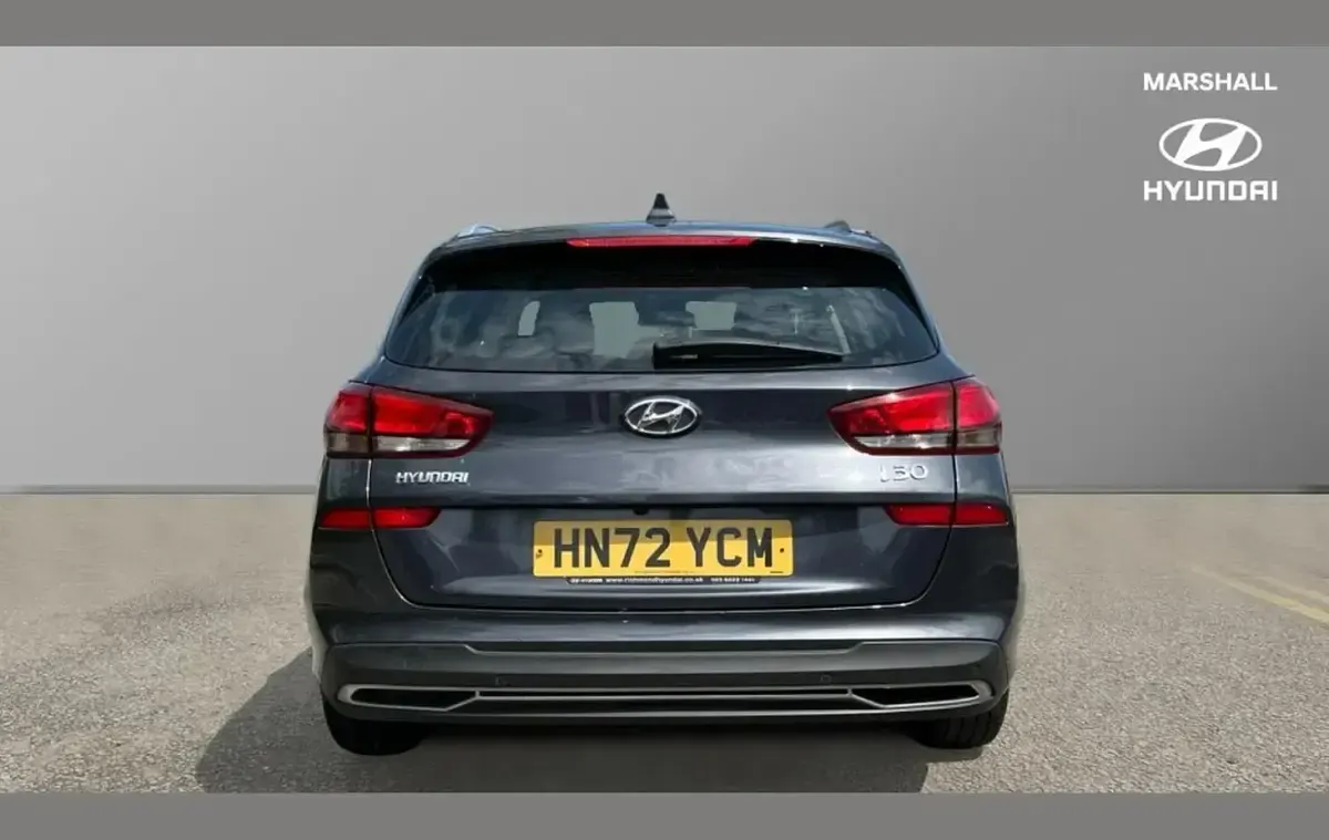 Used Hyundai i30 SE 120 HP (88 kW) 2022 Grey Estate