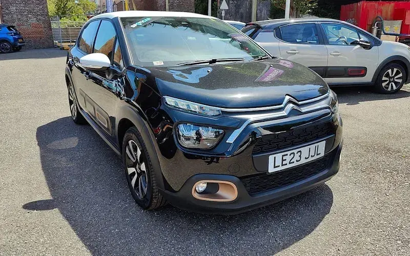 Used Citroën C3 PureTech 83 HP (61 kW) 2023 Hatchback