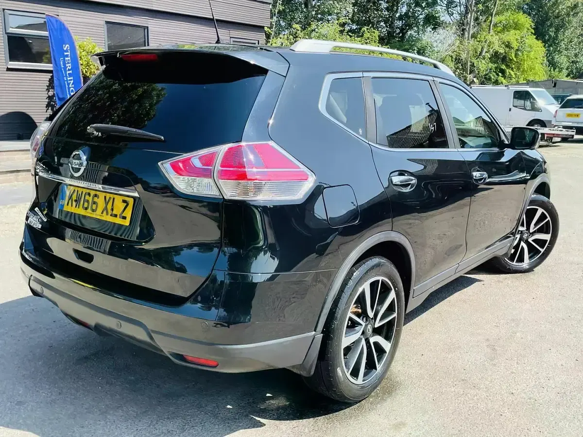 Used Nissan X-Trail Tekna 130 HP (95 kW) 2017 Black SUV