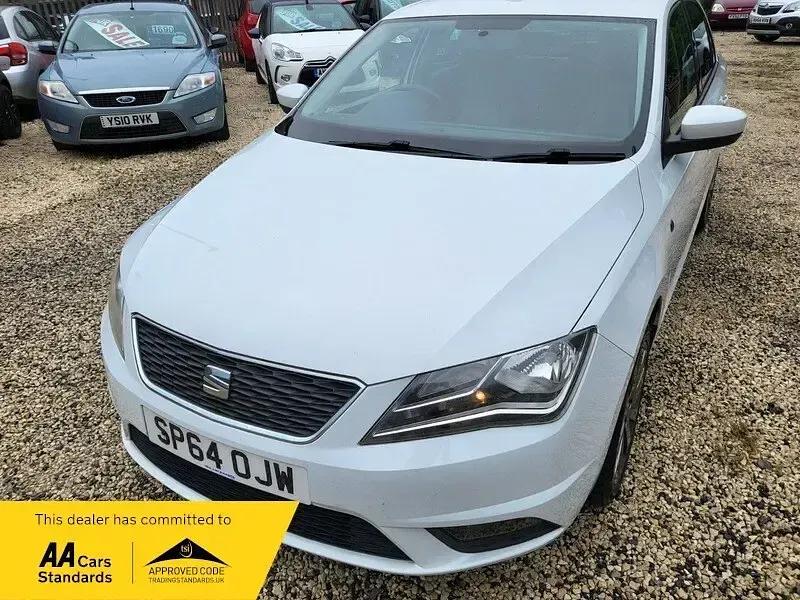 Used Seat Toledo I-Tech 105 HP (77 kW) 2014 White Hatchback