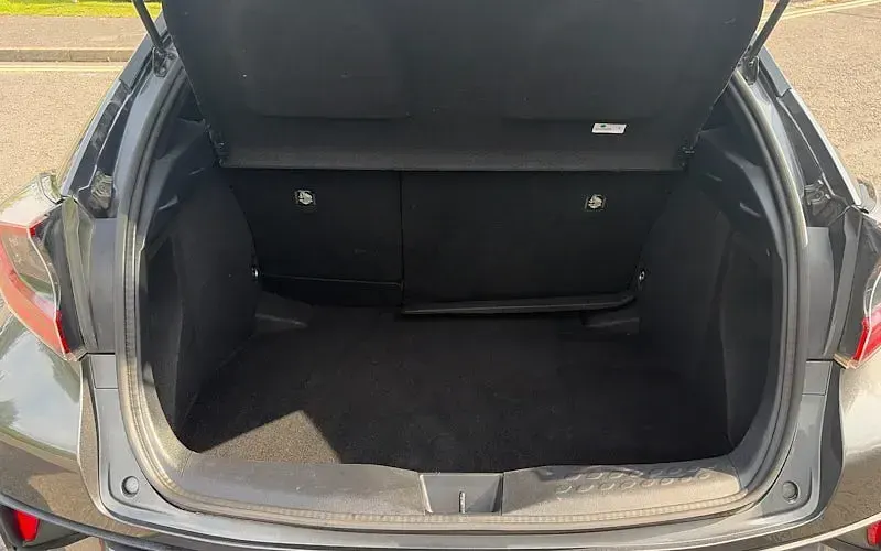 Used Toyota C-HR 116 HP (85 kW) 2019 SUV