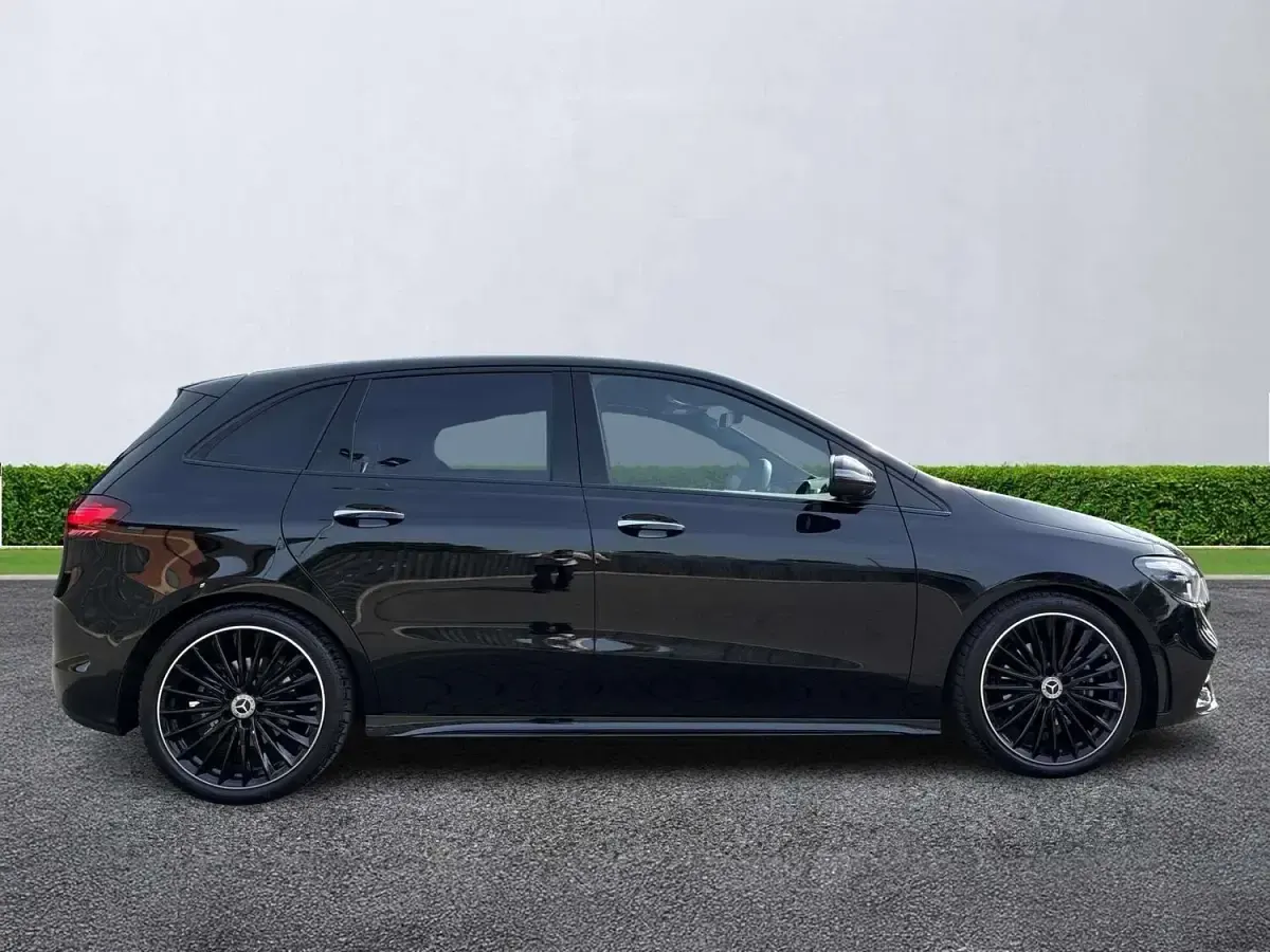 Used Mercedes B200 AMG Line Premium Plus 2025 Black Hatchback