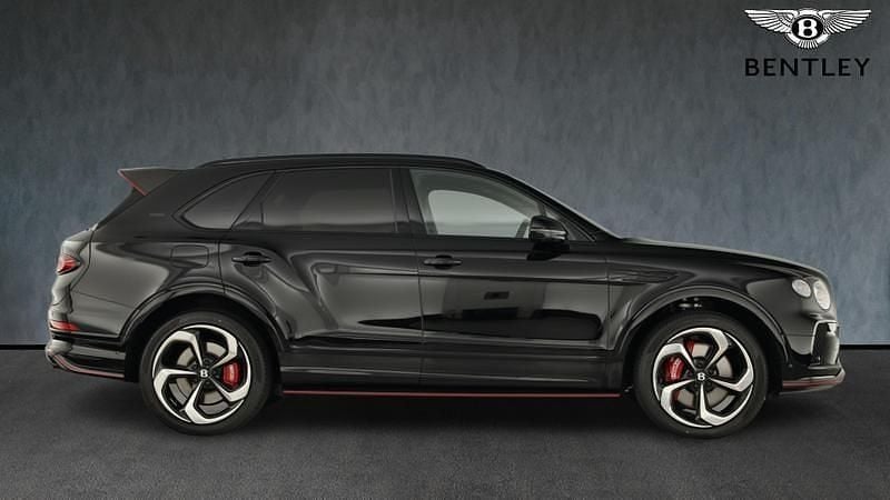 New Bentley Bentayga 550 HP (404 kW) 2026 Black SUV
