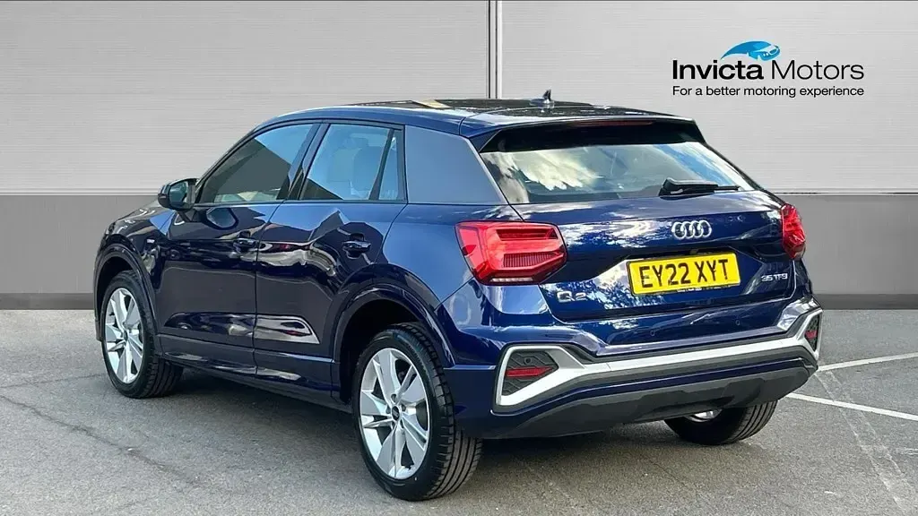 Used Audi Q2 S-Line 150 HP (110 kW) 2022 Blue SUV