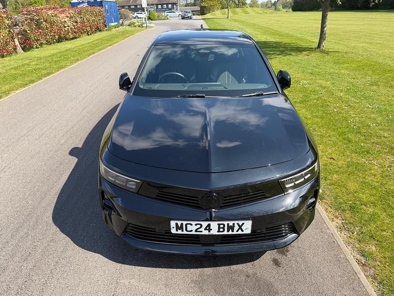 Gebraucht Vauxhall Astra 2024 Schwarz Kleinwagen