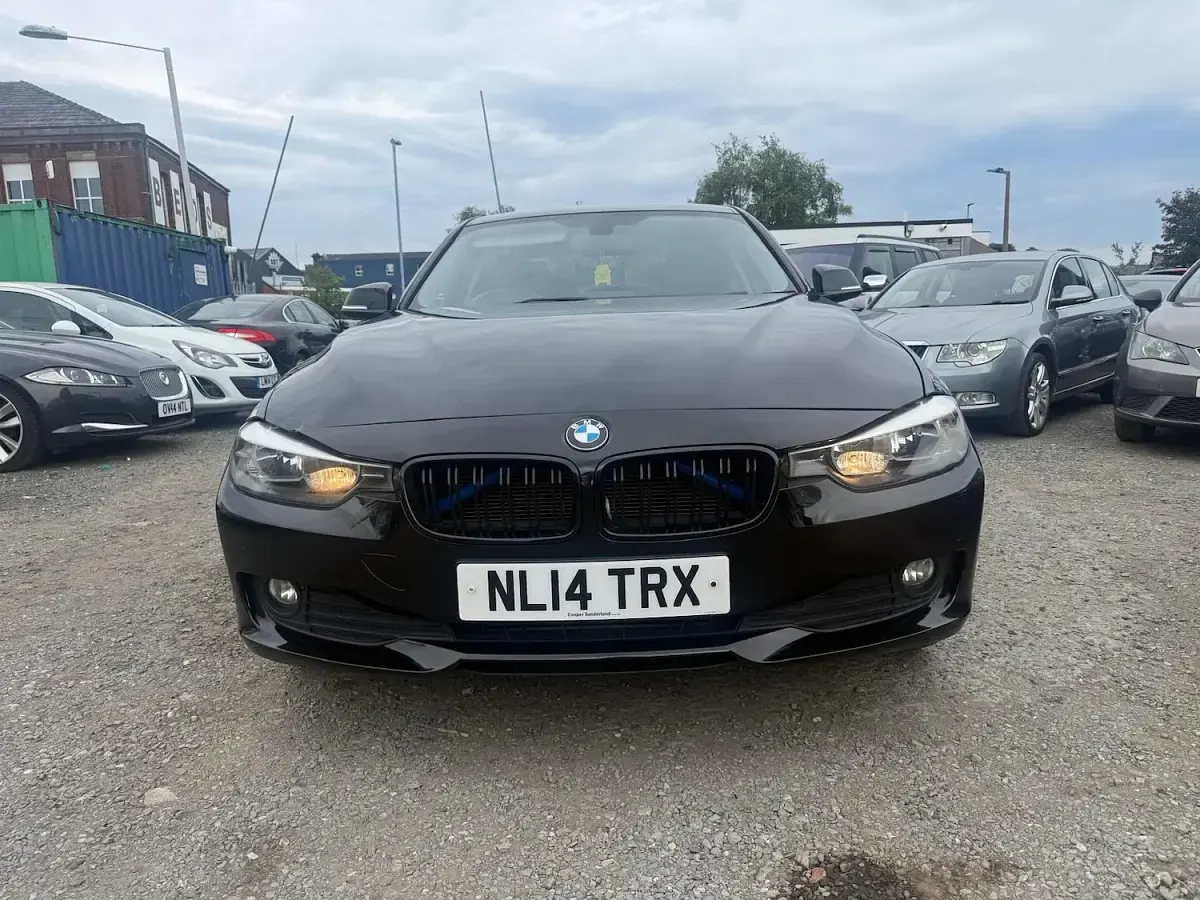 Used BMW 318 Performance 143 HP (105 kW) 2014 Black Sedan