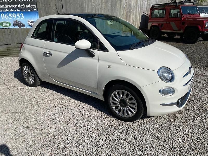 Używany Fiat 500 Lounge 69 KM (50 kW) 2017 Biały Hatchback