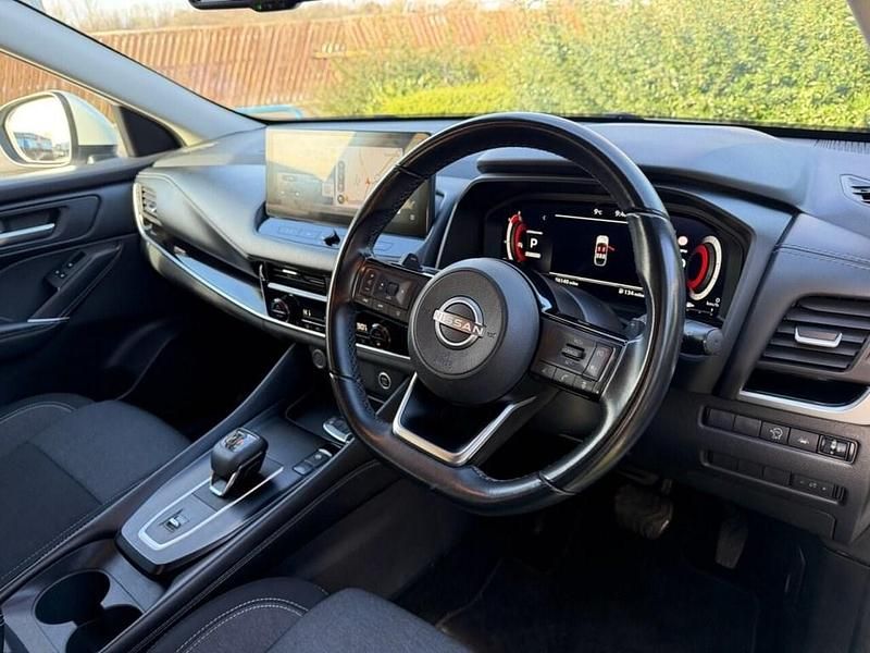 Used Nissan Qashqai N-Connecta 158 HP (116 kW) 2022 White SUV