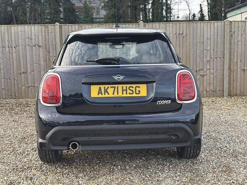 Used Mini Cooper Exclusive 136 HP (100 kW) 2021 Blue/black Hatchback