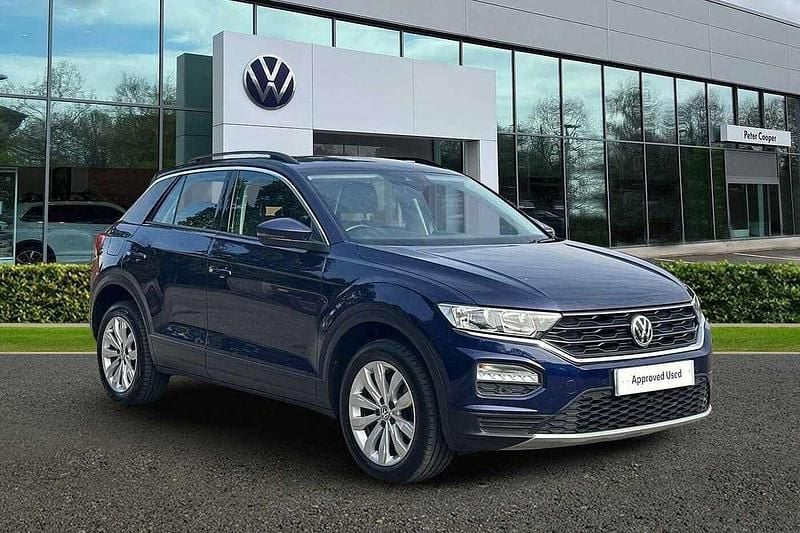 Blue Used 2018 VW T-Roc SE SUV | £12,791 (Fair price) - Image 1/4