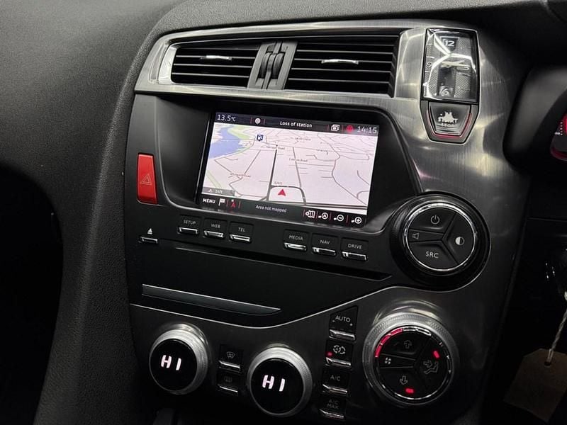 Used DS Automobiles DS5 Elegance 2016 Blue Hatchback