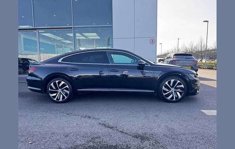Usado VW Arteon R-line 187 HP (137 kW) 2017 Preto Citadino