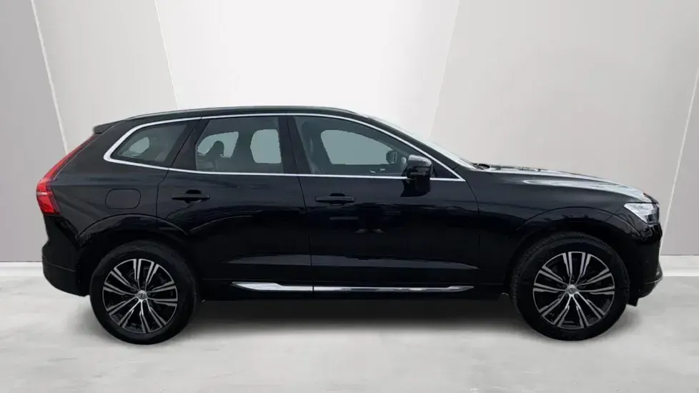 Used Volvo XC60 Inscription 2022 Black SUV