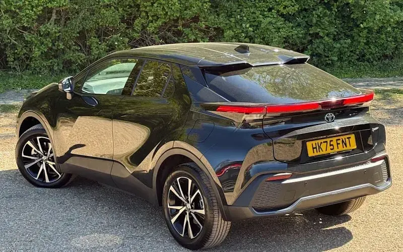 Used Toyota C-HR Design 223 HP (164 kW) 2025 Eclipse black SUV