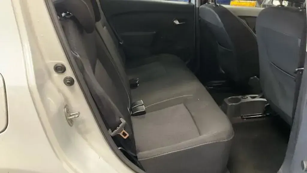 Used Dacia Sandero Lauréate 2018 White Hatchback