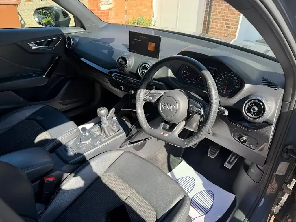 Usado Audi Q2 Black Edition 2019 Gris SUV