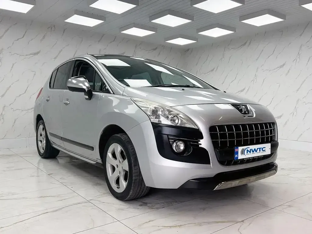 Used Peugeot 3008 112 HP (82 kW) 2010 Silver Estate