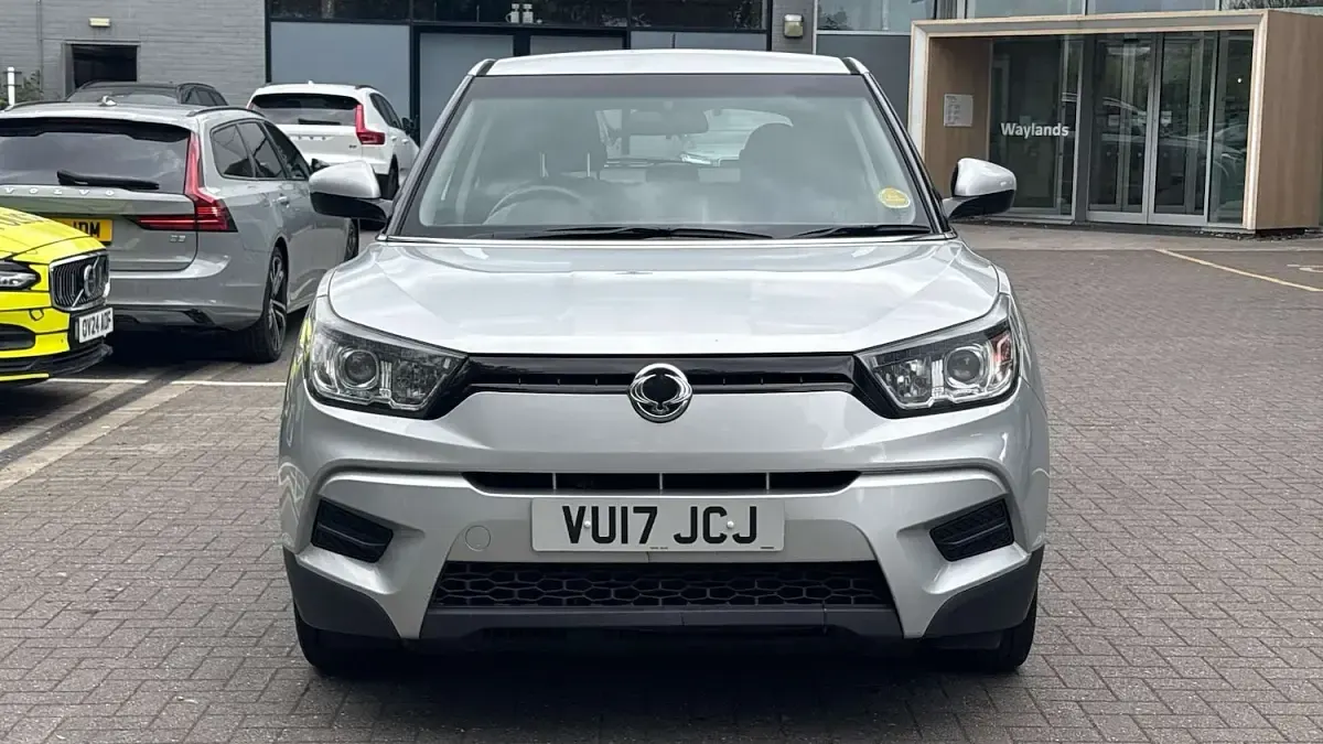 Used SsangYong Tivoli 128 HP (94 kW) 2017 Silver SUV