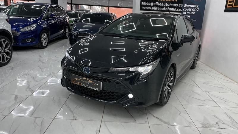 Used Toyota Corolla Design 2021 Black Hatchback