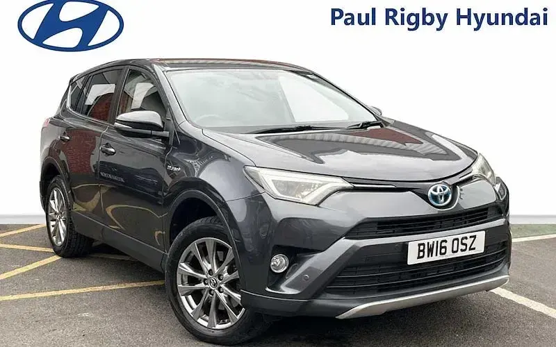 Used Toyota RAV4 Hybrid 197 HP (144 kW) 2016 SUV