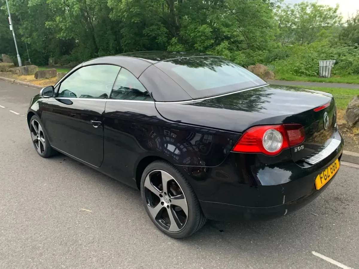 Używany VW Eos 140 KM (102 kW) 2008 Czarny Kabriolet