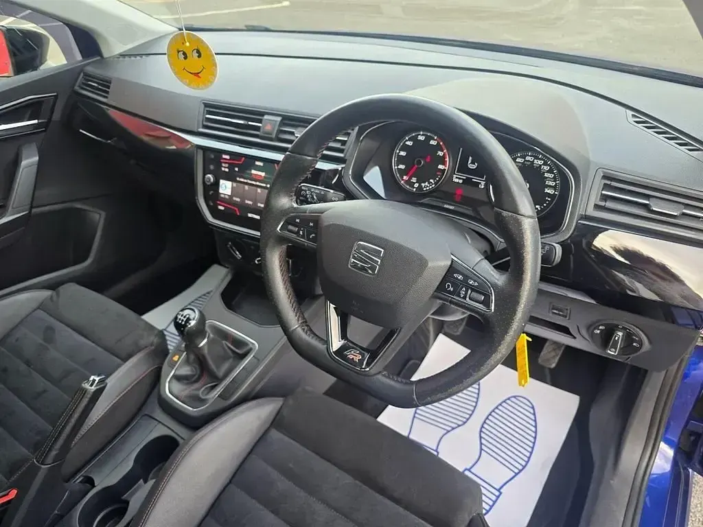 Usado Seat Ibiza FR 115 HP (84 kW) 2017 Azul Citadino