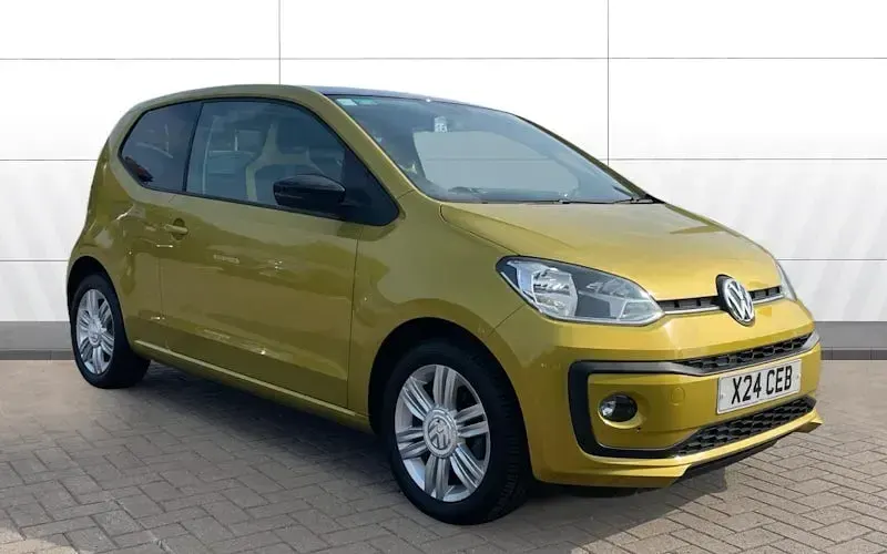 Used VW up! high up! 75 HP (55 kW) 2017 Hatchback