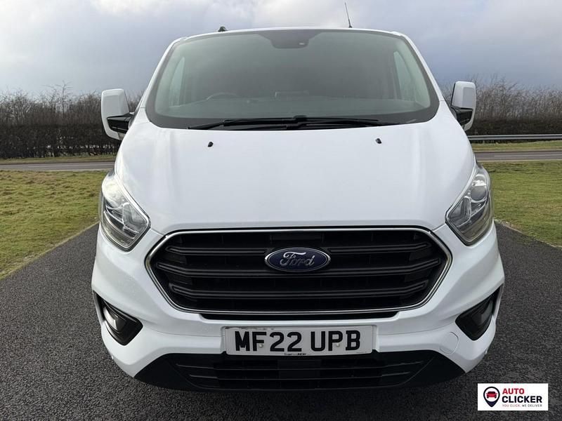 Used Ford Transit Custom Limited 130 HP (95 kW) 2022 White Van