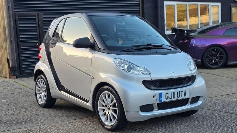 Used Smart ForTwo Coupé Passion 2011 Silver Coupe