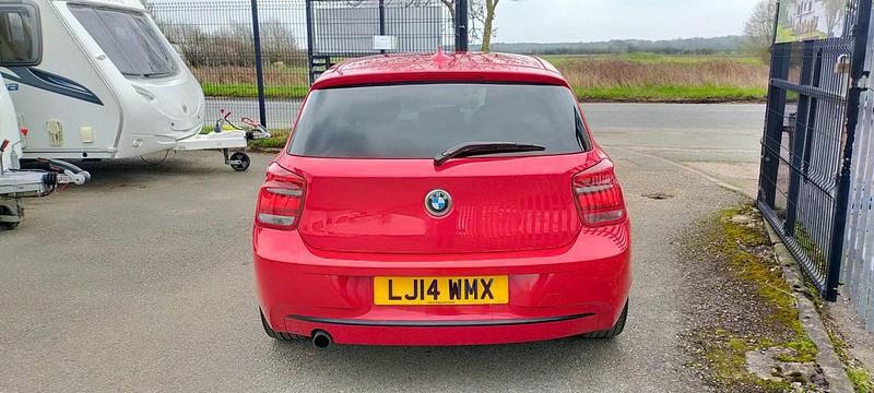 Used BMW 116 Sport Line 2014 Red Hatchback