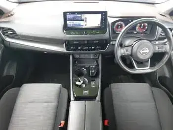 Used Nissan X-Trail N-Connecta 204 HP (150 kW) 2023 Silver SUV