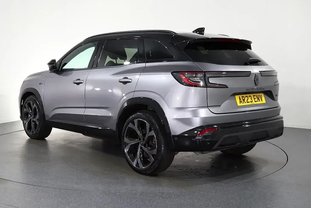 Used Renault Austral 2023 Grey SUV