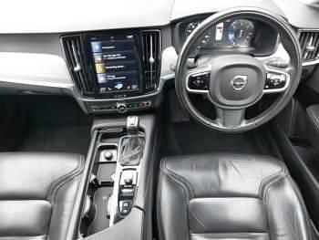 Used Volvo S90 Inscription 235 HP (172 kW) 2017 White Sedan