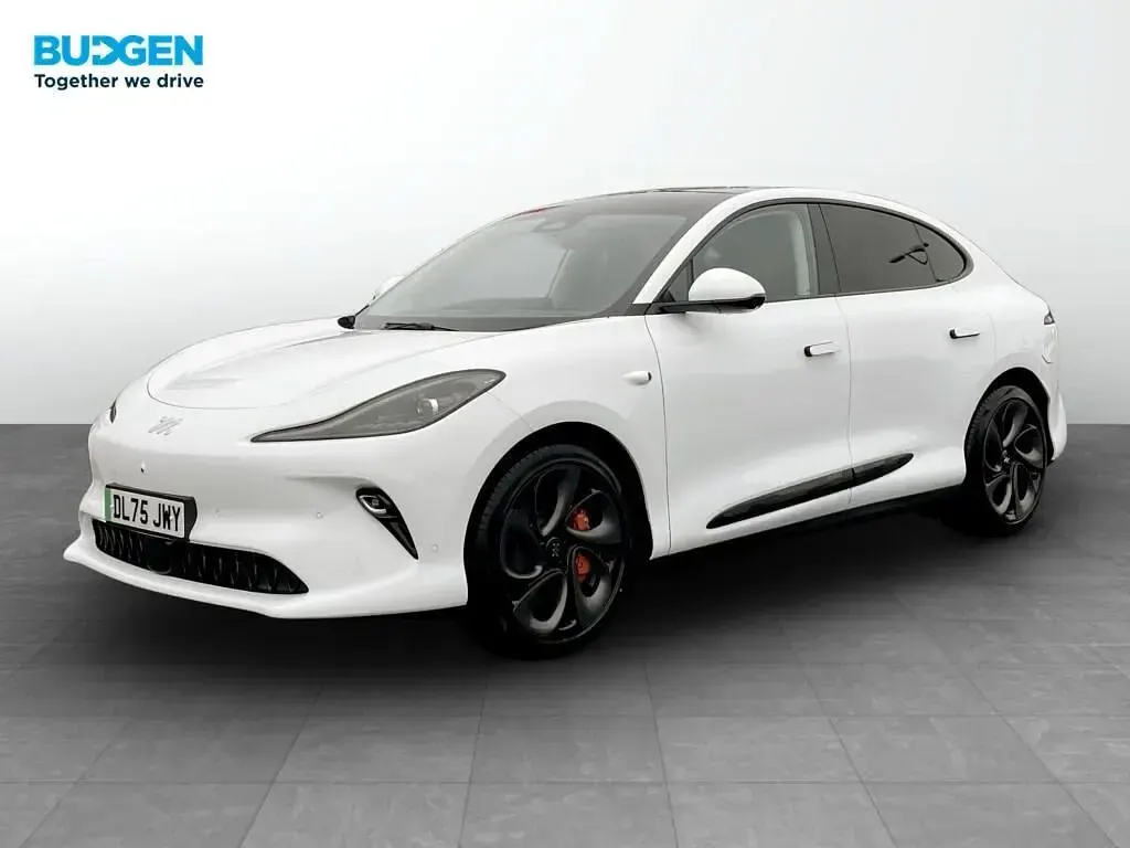 Usado MG IM6 553 kW (752 HP) 2026 Branco SUV
