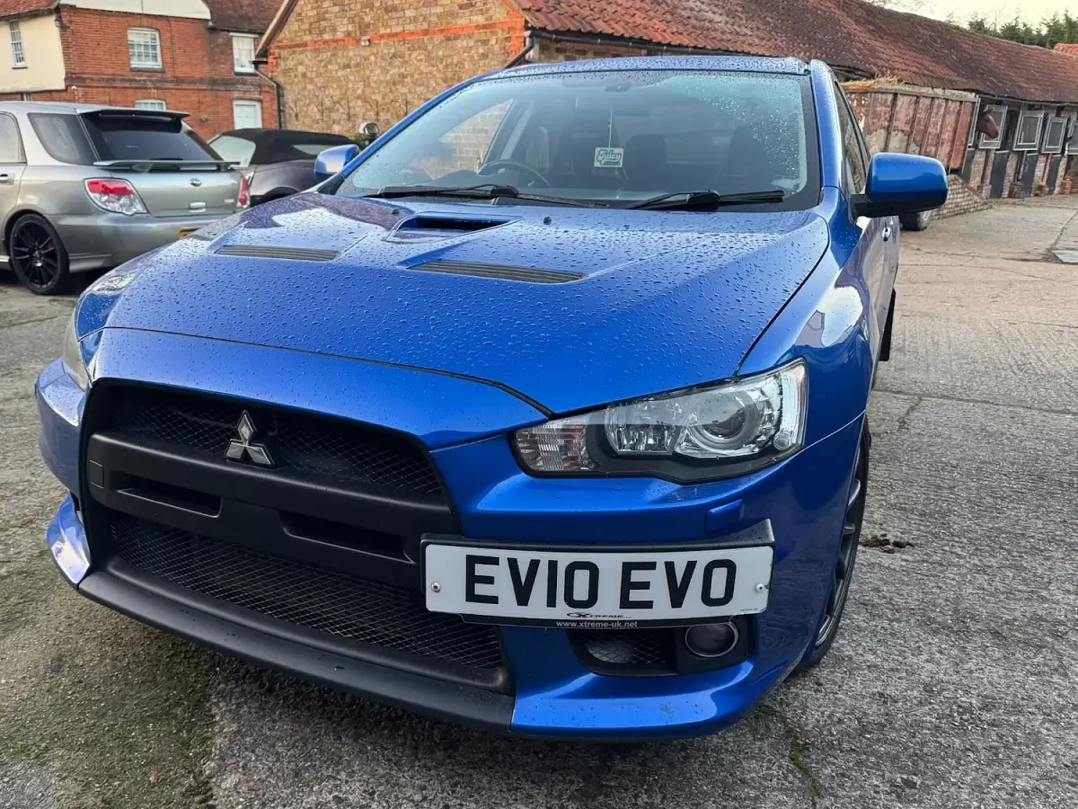 Used Mitsubishi Lancer 290 HP (213 kW) 2010 Blue Sedan