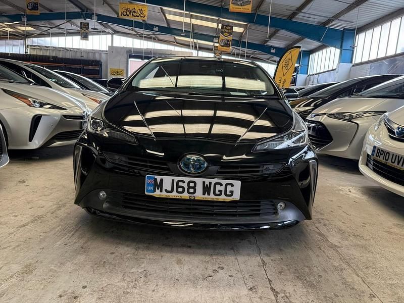 Black Used 2025 Toyota Prius Hatchback | £11,900 (Super price) - Image 1/4