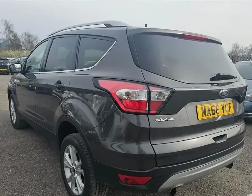 Used Ford Kuga Titanium 120 HP (88 kW) 2018 Magnetic grey SUV