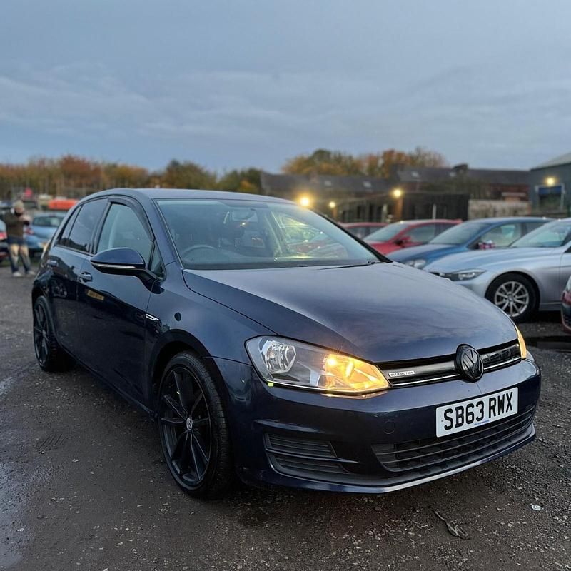 Blue Used 2014 VW Golf VII Hatchback | £4,990 (Fair price) - Image 1/4