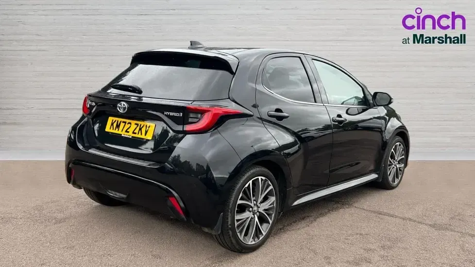 Used Toyota Yaris 116 HP (85 kW) 2022 Black Hatchback