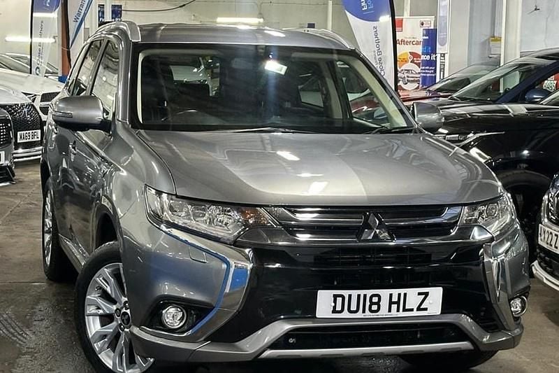 Used 2018 Mitsubishi Outlander P-HEV | £10,995 (Fair price) - Image 1/1