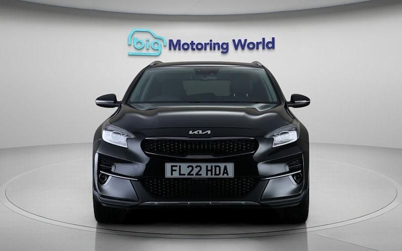 Usado Kia XCeed 160 HP (117 kW) 2022 Preto SUV