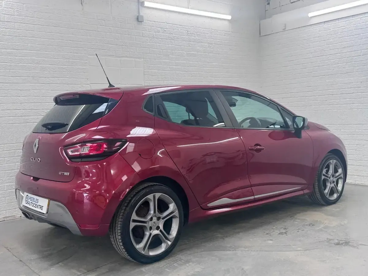 Used Renault Clio GT-Line 90 HP (66 kW) 2019 Red Hatchback