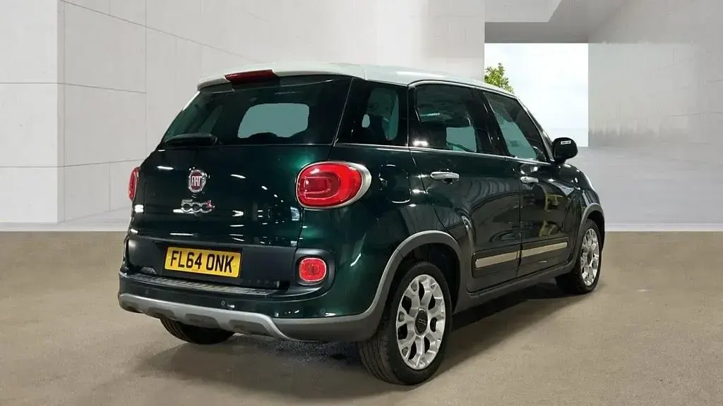 Used Fiat 500L Trekking 105 HP (77 kW) 2014 Green MPV